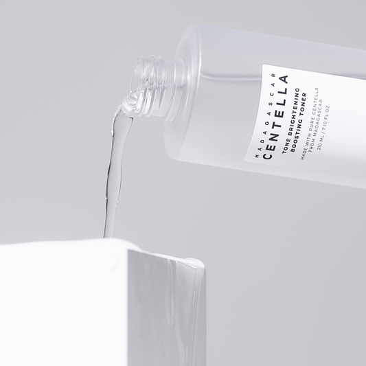 SKIN1004 Tone Brightening Toner 210 ml - Tónico iluminador Facial